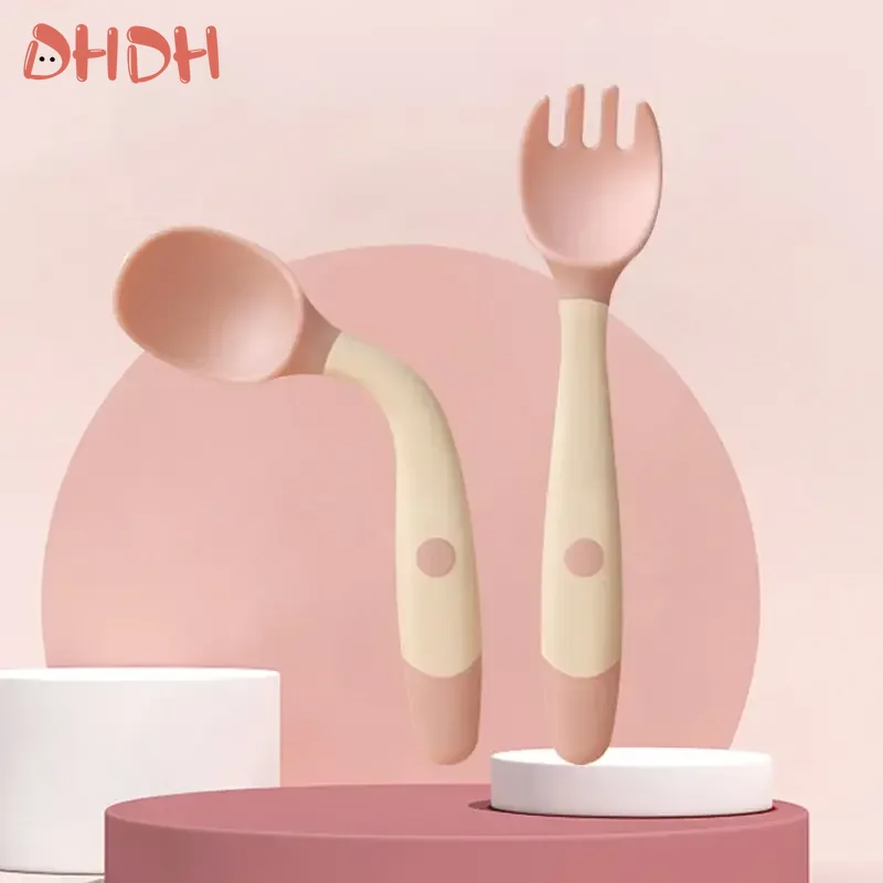 Baby Food Product - ชุดช้อนและส้อมสำหรับเด็กและทารกช้อนและส้อมซิลิโคนนิ่มยืดหยุ่นได้การเรียนรู้ของลูกน้อยรับประทานอาหาร